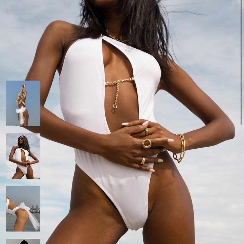 437 THE BRIDAL SUIT / WHITE Size Small